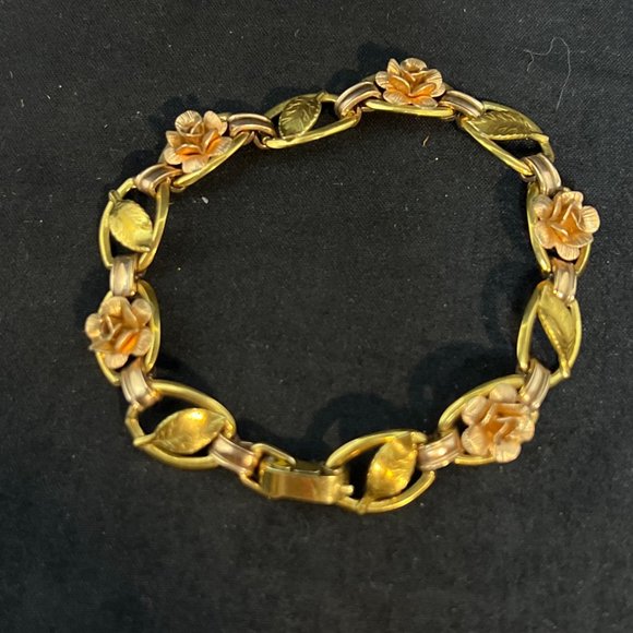 Kremnetz Gold Filled Bracelet, Brooch And Screw Back Earrings Parurer (3981) - Picture 5 of 9